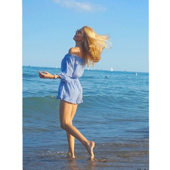 New! Blue & white striped romper - Picture 6 of 7